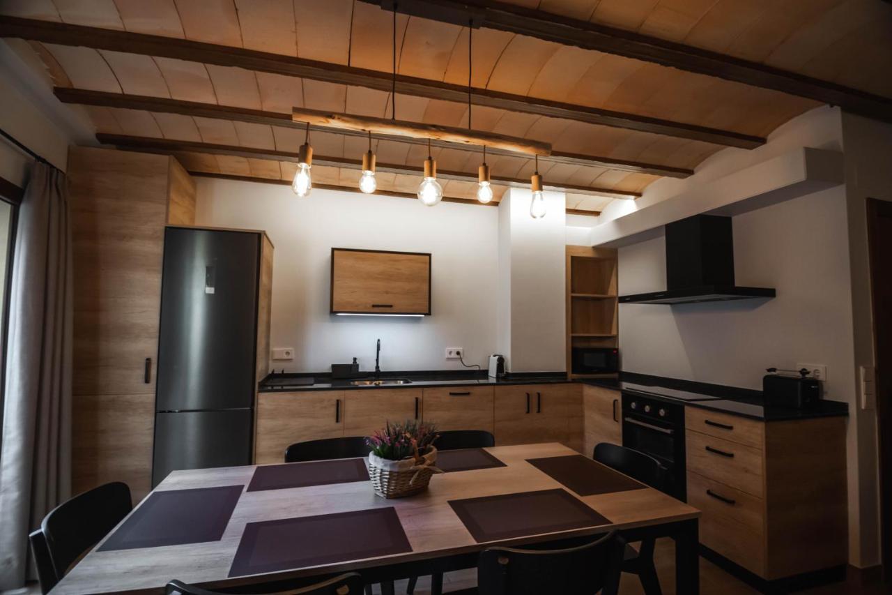 Cal Negret Rural Apartments Alos de Balaguer Εξωτερικό φωτογραφία